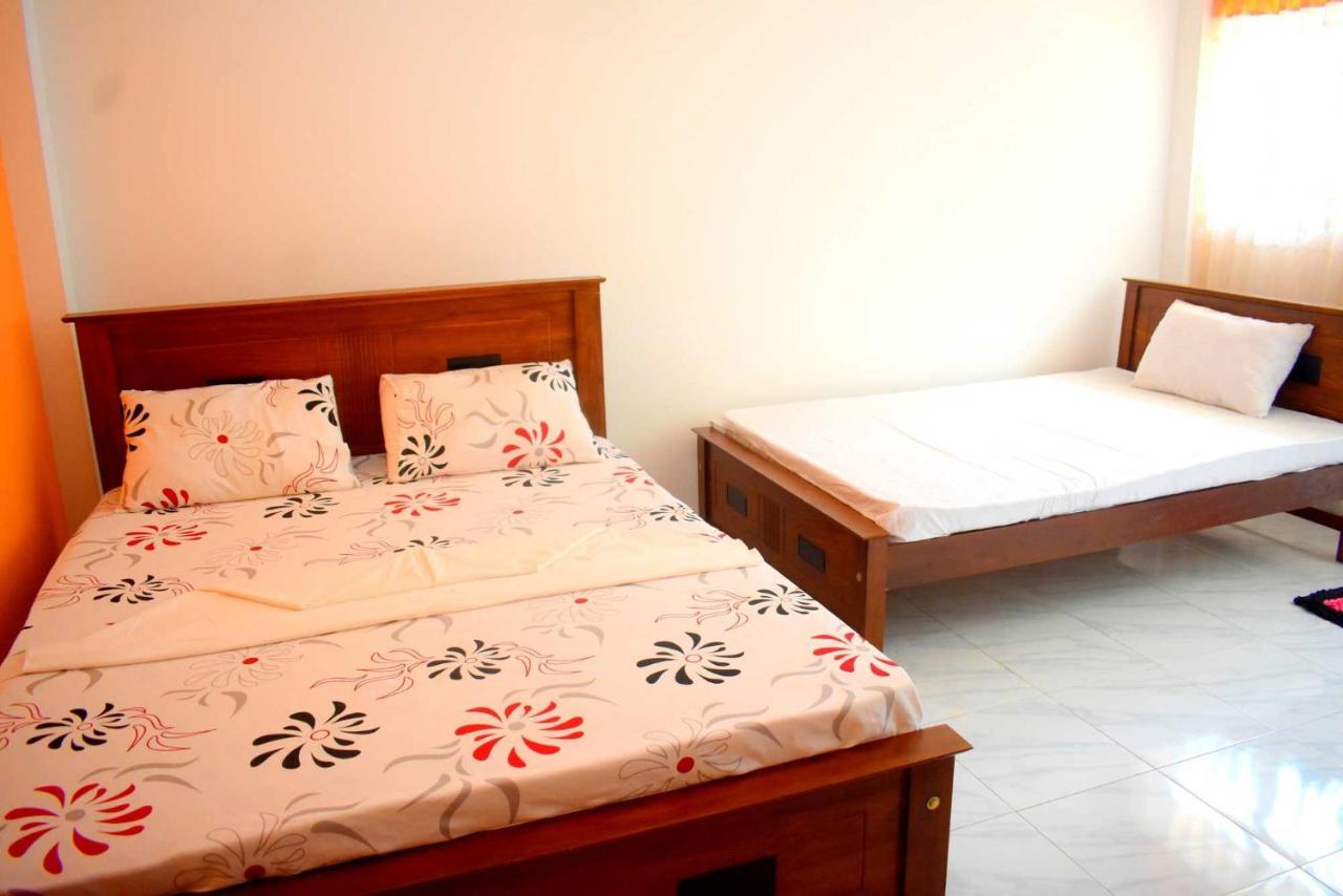 Sri Mayura Holiday Resort Kataragama Eksteriør billede